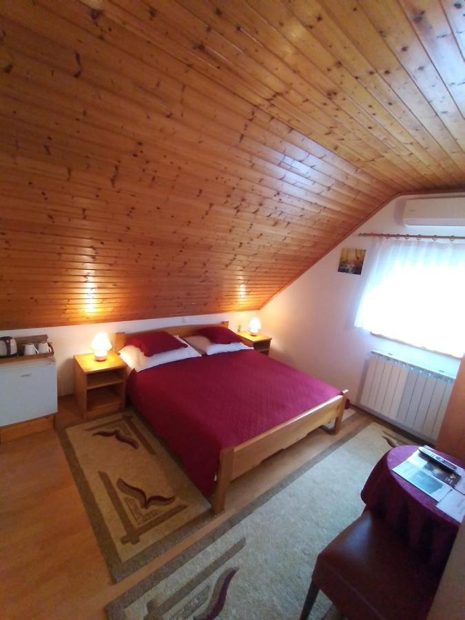 House Nina Appartement Poljanak Buitenkant foto
