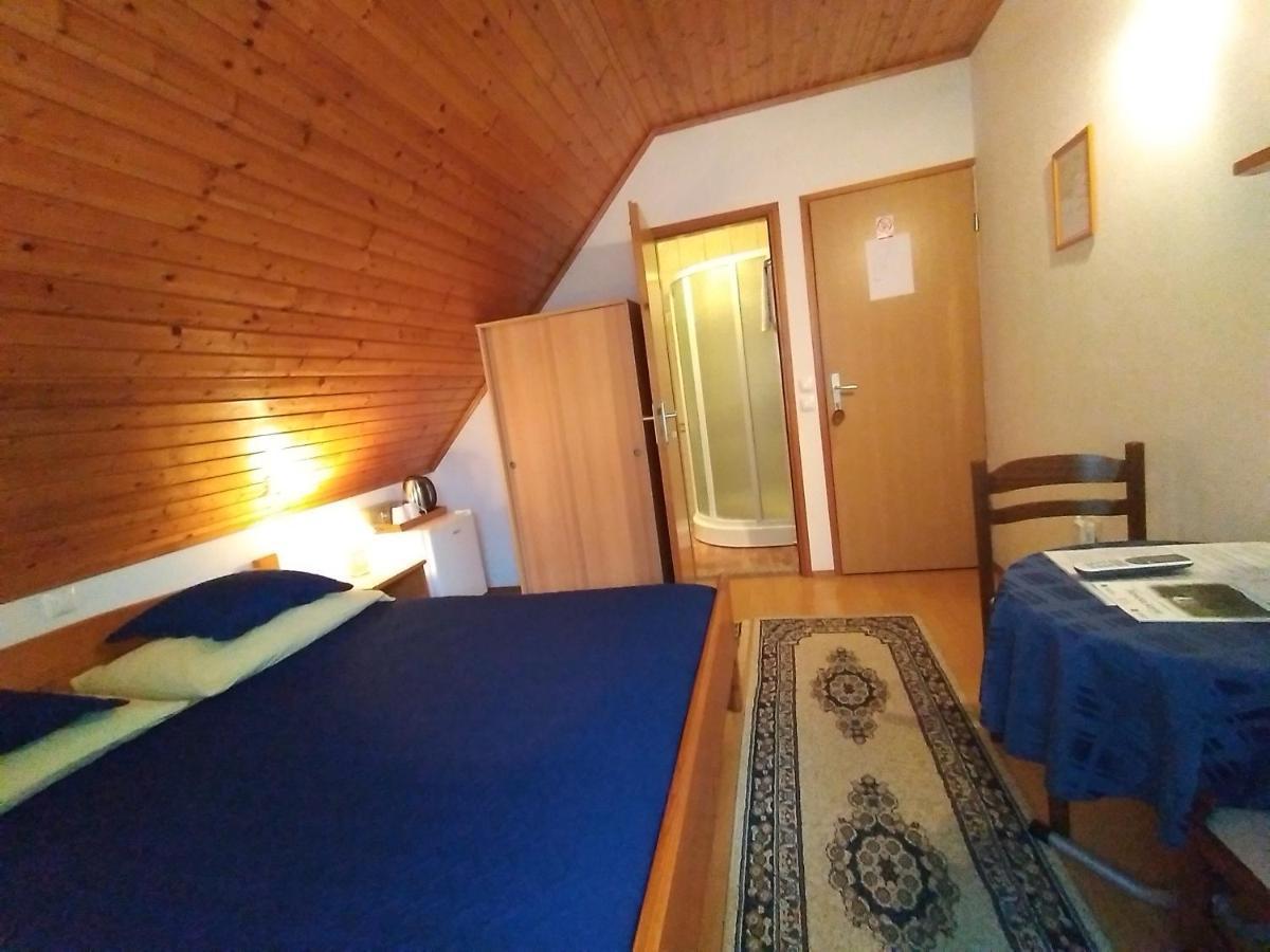 House Nina Appartement Poljanak Buitenkant foto