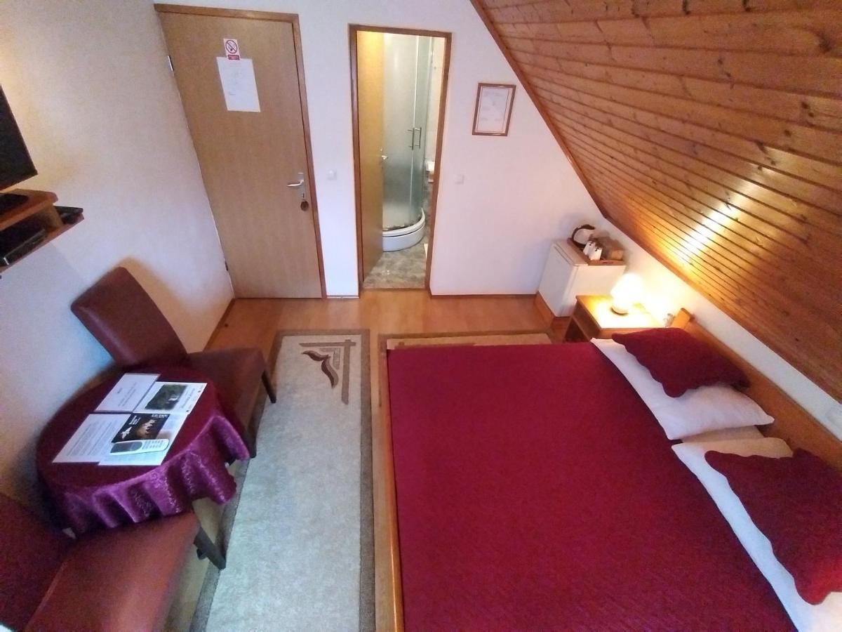 House Nina Appartement Poljanak Buitenkant foto