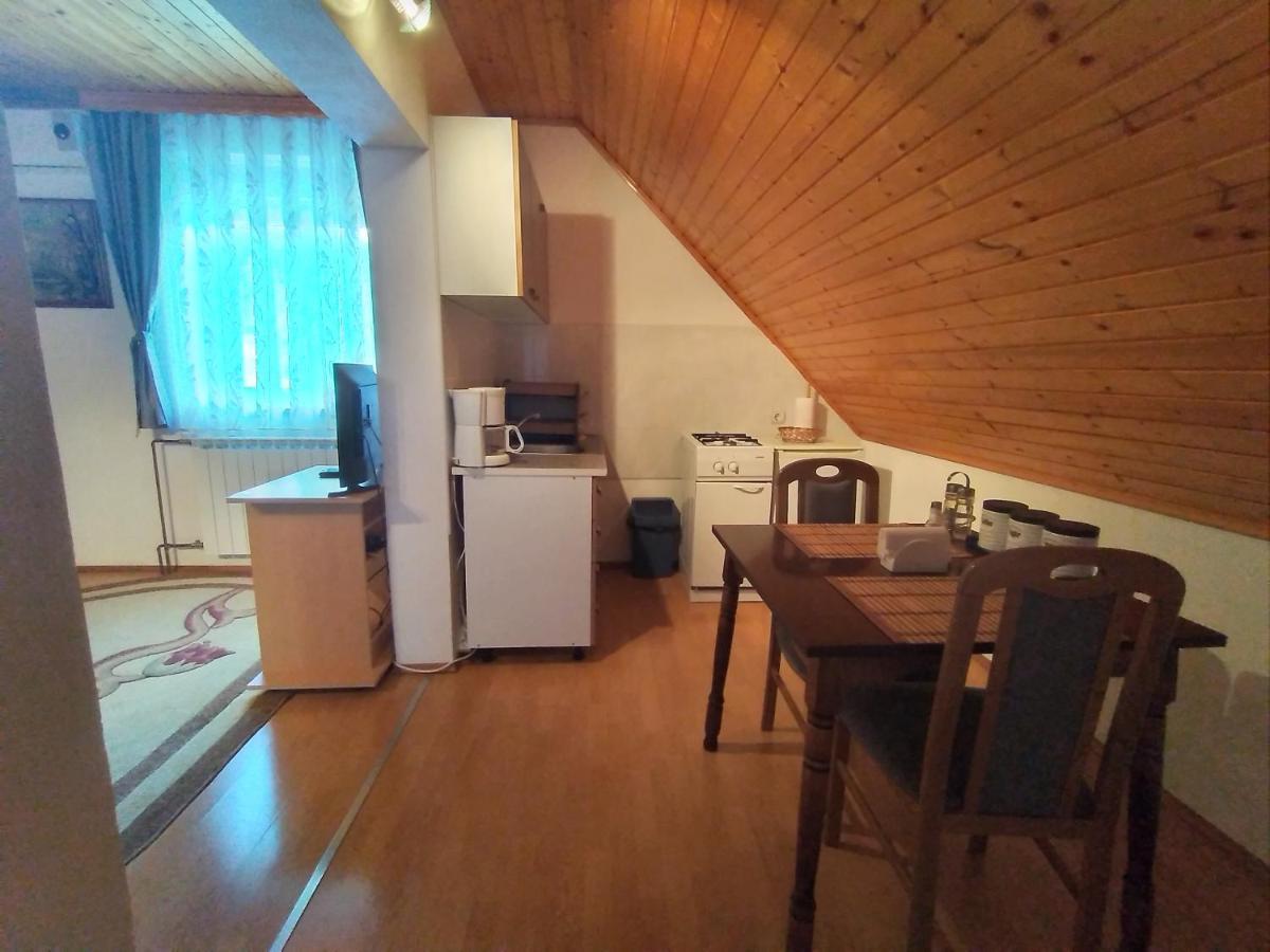 House Nina Appartement Poljanak Buitenkant foto